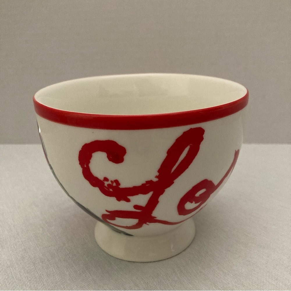 Brighton Lips & Lipstick Pedestal Coffee Mug Red Kiss Love Print Cup - Picture 4 of 13
